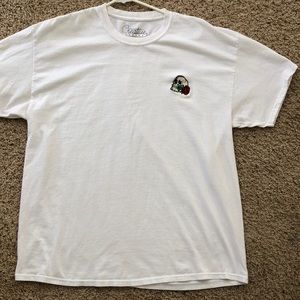 Plain tee with graphic